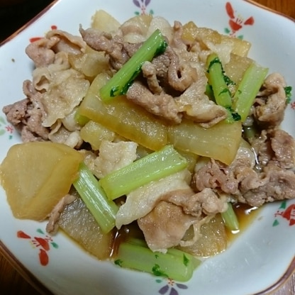 大根の下茹でと、煮汁を残して火を止めることで、大根にしっかり味が染み込んでいてとっても美味しかったです♪ごちそうさまでした(^_^)